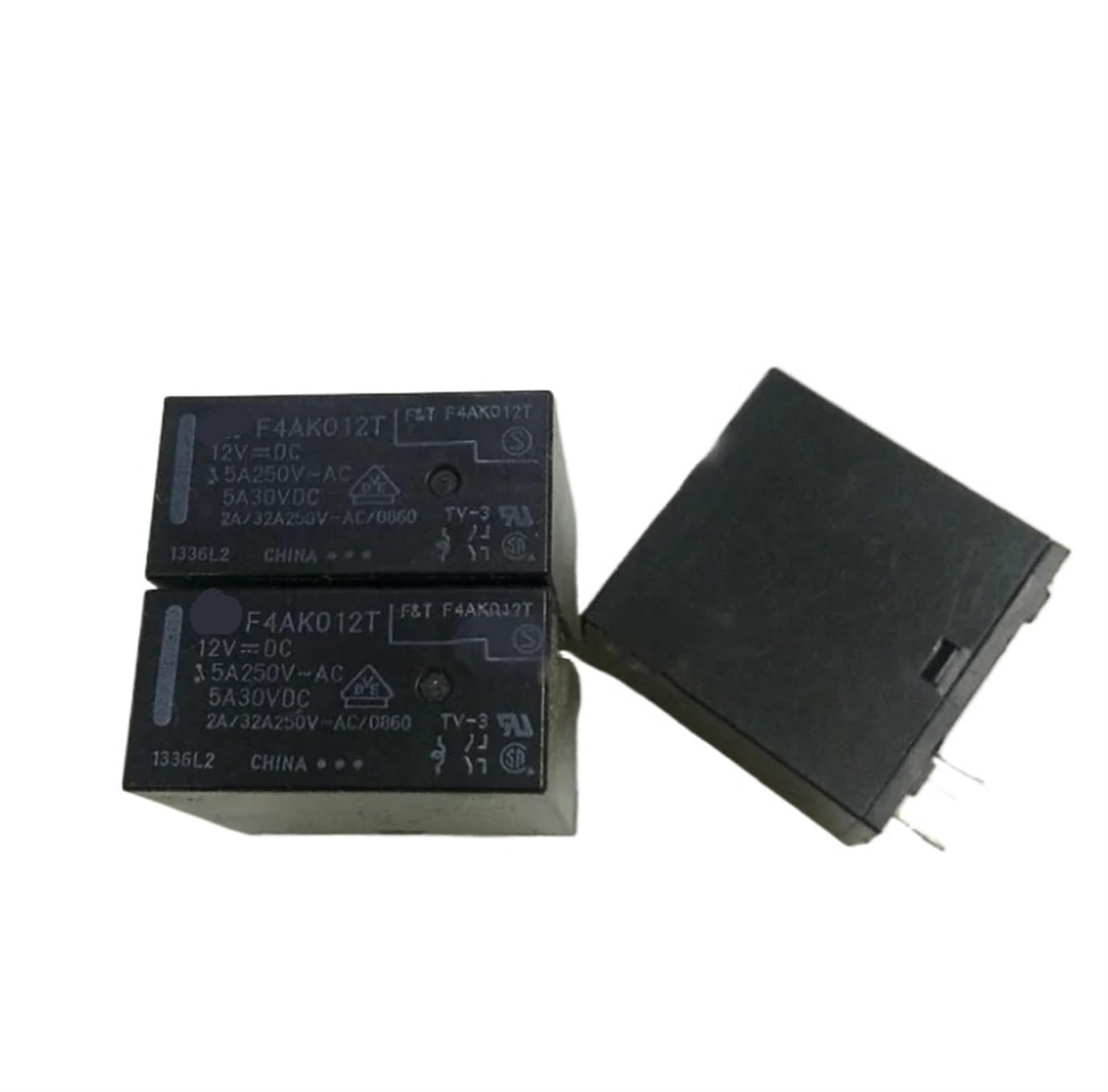 Relais F4AK024T 24VDC a double contact normalement ouvert