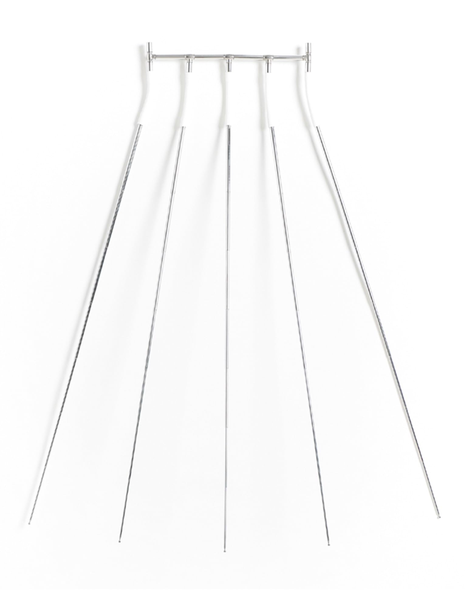 Percha ajustable de barras múltiples en maniquí metálico para el dobladillo perfecto