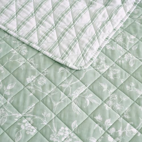 Image of Martha Stewart - King Quilt Set, 100% Soft Cotton Floral Bedding for Year Round Comfort, 3 Piece Bed Set with Matching Pillowcases (French Bird Floral Green)