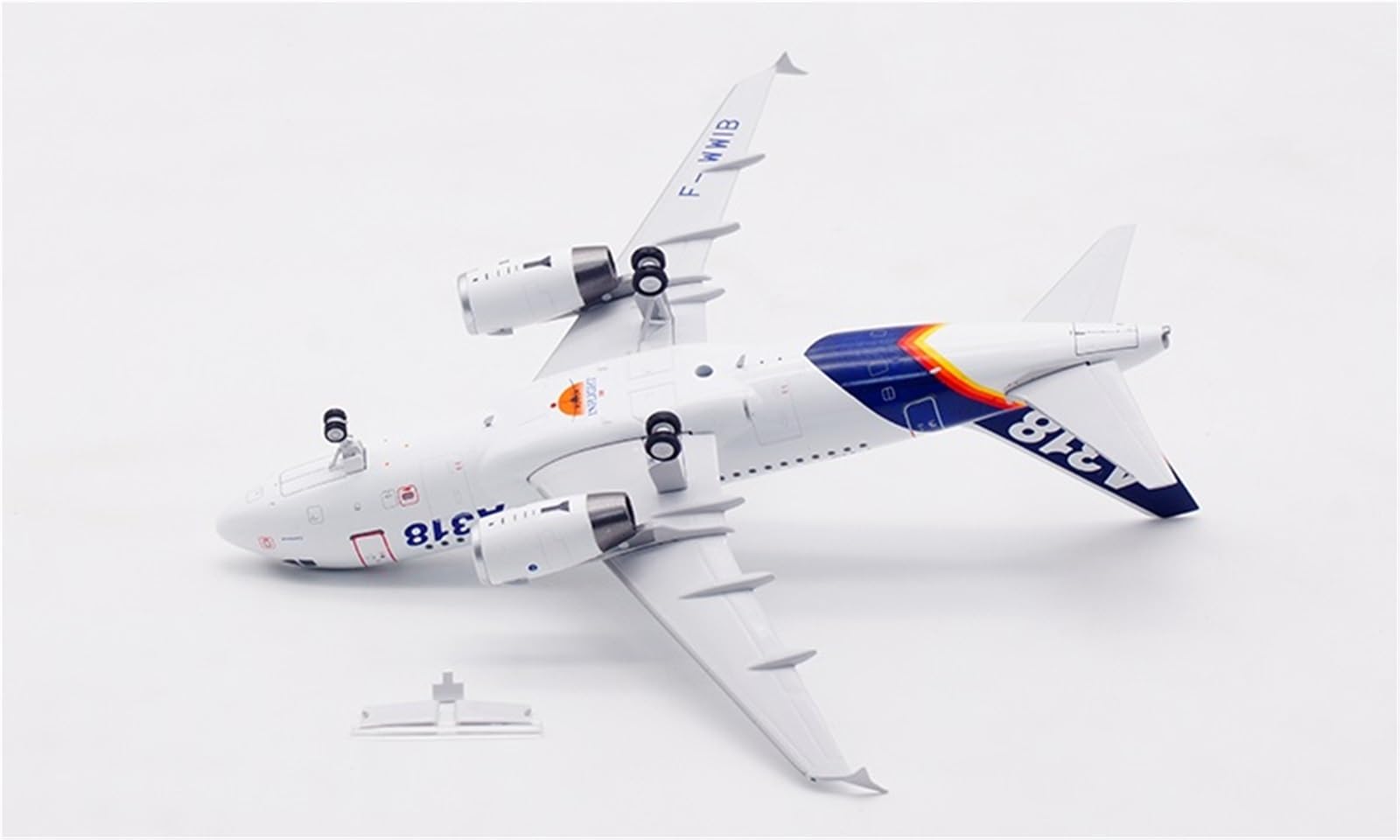 Modelli di Aerei Replica 15CM 1/200 Aereo pressofuso su Larga Scala per Airbus A318 F-WWIB in livrea Originale Modello statico Aereo in Miniatura Modello di Aereo