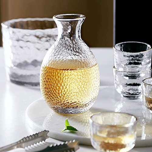 Bollaer Sake Pot Set, Japanese Cold Sake Glasses, Clear Unique Trendy Floating Design, 1 Sake Carafe Bottle 1 Sake Tank And 4 Saki Cups For Cold/Warm/Hot Sake, Birthday Housewarming Gift Set #TOP7