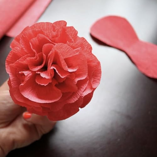 Vista 8 de Rollo de papel crepé azul caribeño, 81 pies (1 unidad), ideal para impresionantes manualidades, decoración de fiestas y más Azul bebé