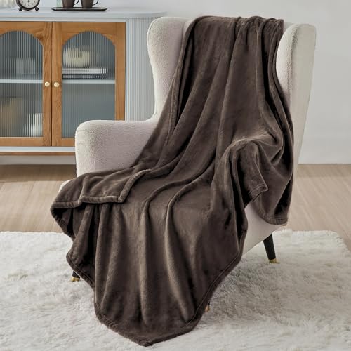 BEDSURE Kuscheldecke Flauschig Decke Fleecedecke - Wohndecke Warm Winter Weich, Sofadecke XL, Decke Couch Blanket, Wohn- & Kuscheldecken 150x200cm, Sofa überwurfdecke Braun