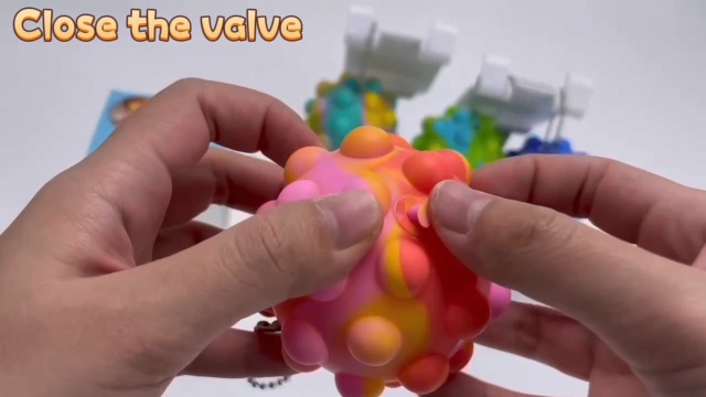 4 Bolas Pop It Antiestrés - Silicona, 6,2 Cm, Sonido Pop, Para Niños Y Adultos