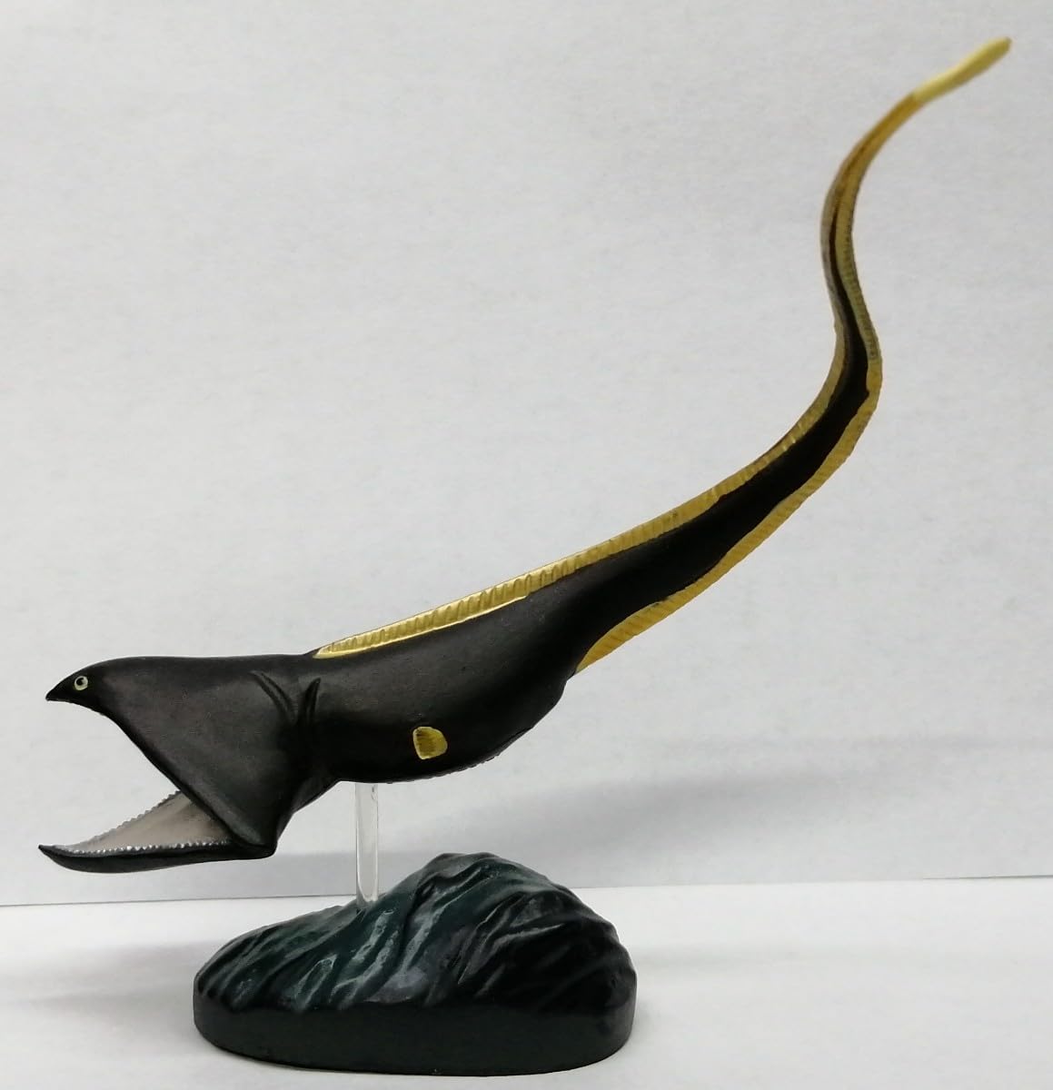 フクロウナギ　Pelican Eei フィギュア　サファリ社　全長23㎝　深海魚 フクロウナギ Pelican Eei フィギュア サファリ社 全長23㎝ 深海