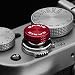Produktbild Hochwertiger GARIZ Auslöseknopf BZW. Soft Release Button, für viele Kameras mit Drahtauslöser-Gewinde, wie z.B. Leica M, Fuji X, Nikon DF, etc. in Rot BZW. Special Red (XA-SBA3)