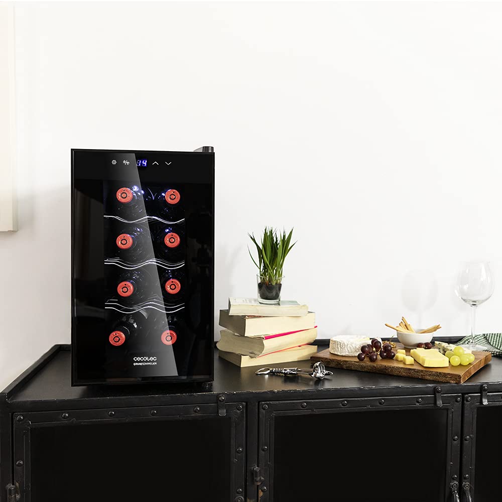 Cecotec Vinoteca Grand Sommelier 800 CoolCrystal. 8 Botellas, Capacidad de 25L, Puerta FullCrystal, Acabado de Espejo, Estantes en Acero Inoxidable, Panel táctil y Pantalla LED