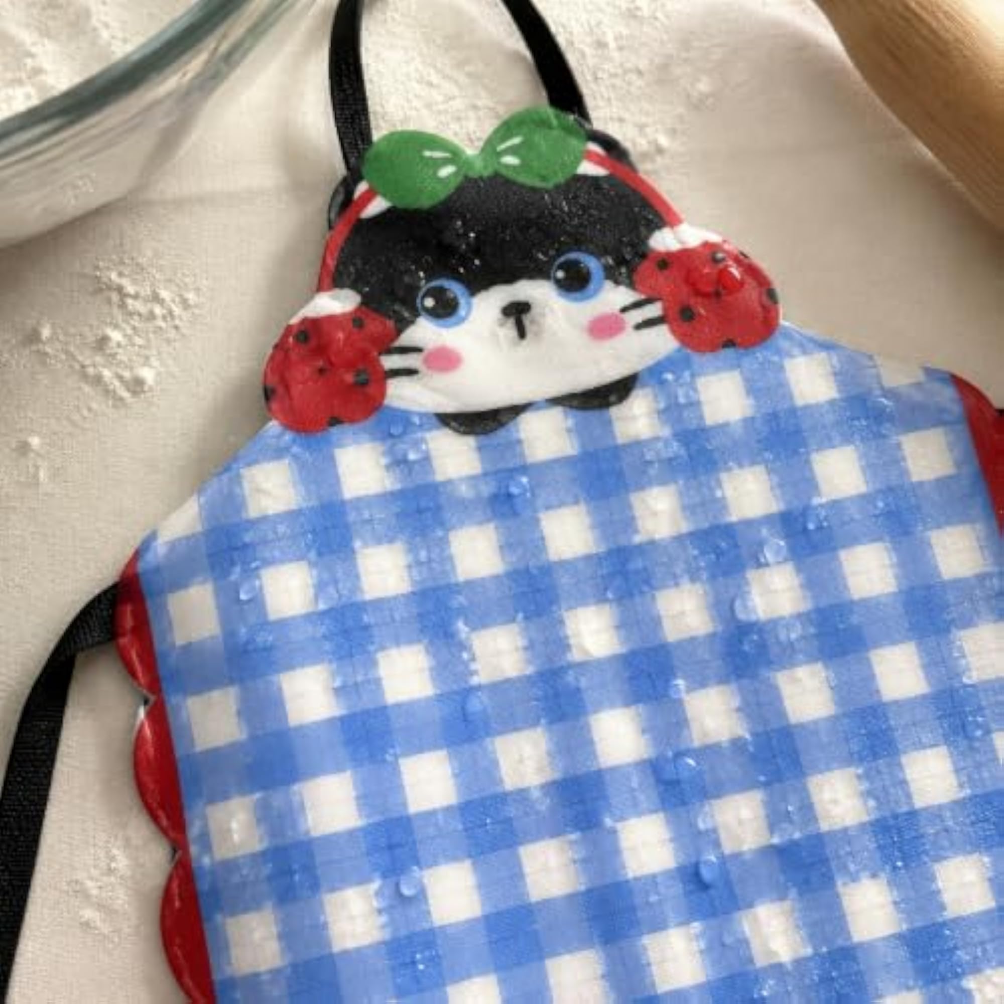 Cartoon Print Waterproof Kitchen Apron with Hand Wipe