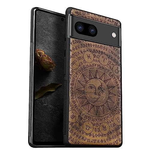 Coque Pixel 7a en bois de noyer sculpté Carveit : l'élégance des signes du zodiaque