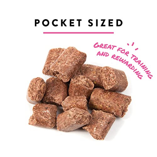 Manna Pro Bite-Size Nuggets for Horses - Pocket Sized Training Horse Treats - Peppermint Flavored Treats - Packs with Vitamins & Minerals- Great Taste Guaranteed - 4lbs (Pack of 2)