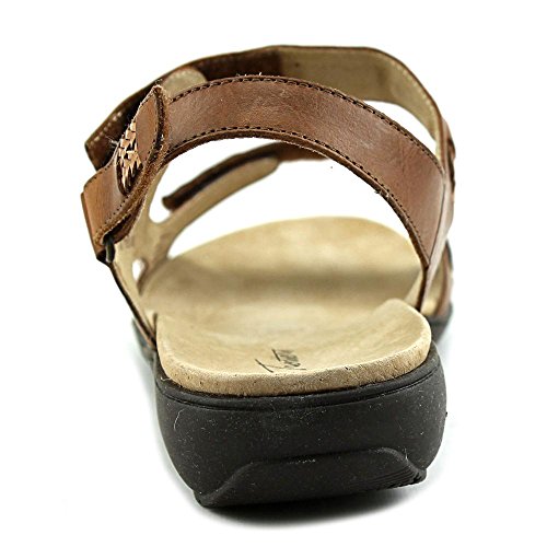 Trotters Women's Kip Flat Sandal2