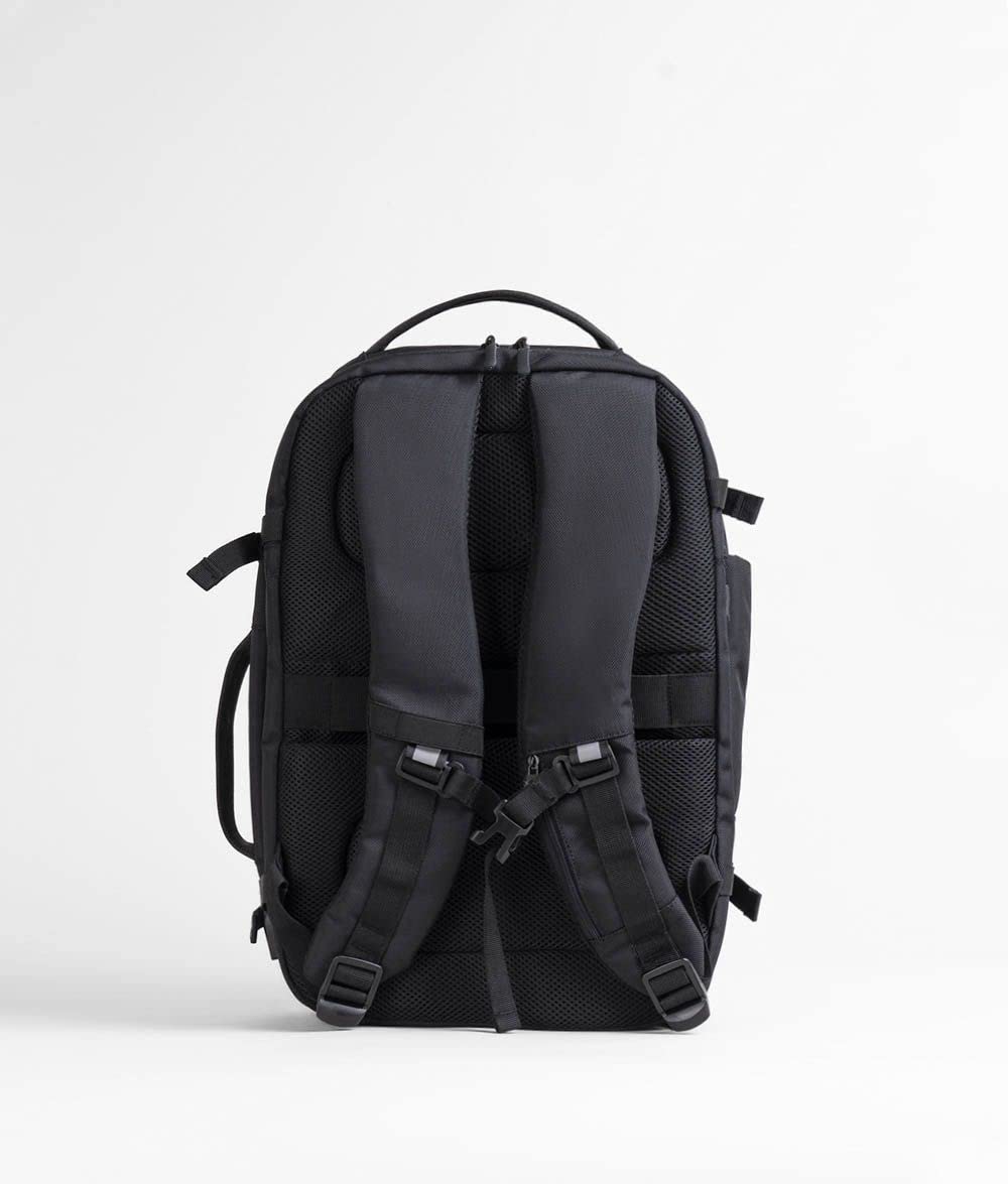 PACO MARTINEZ Mochila de Hombre, Mochila para PC Portátil 46x30x14 cm, Color Negro