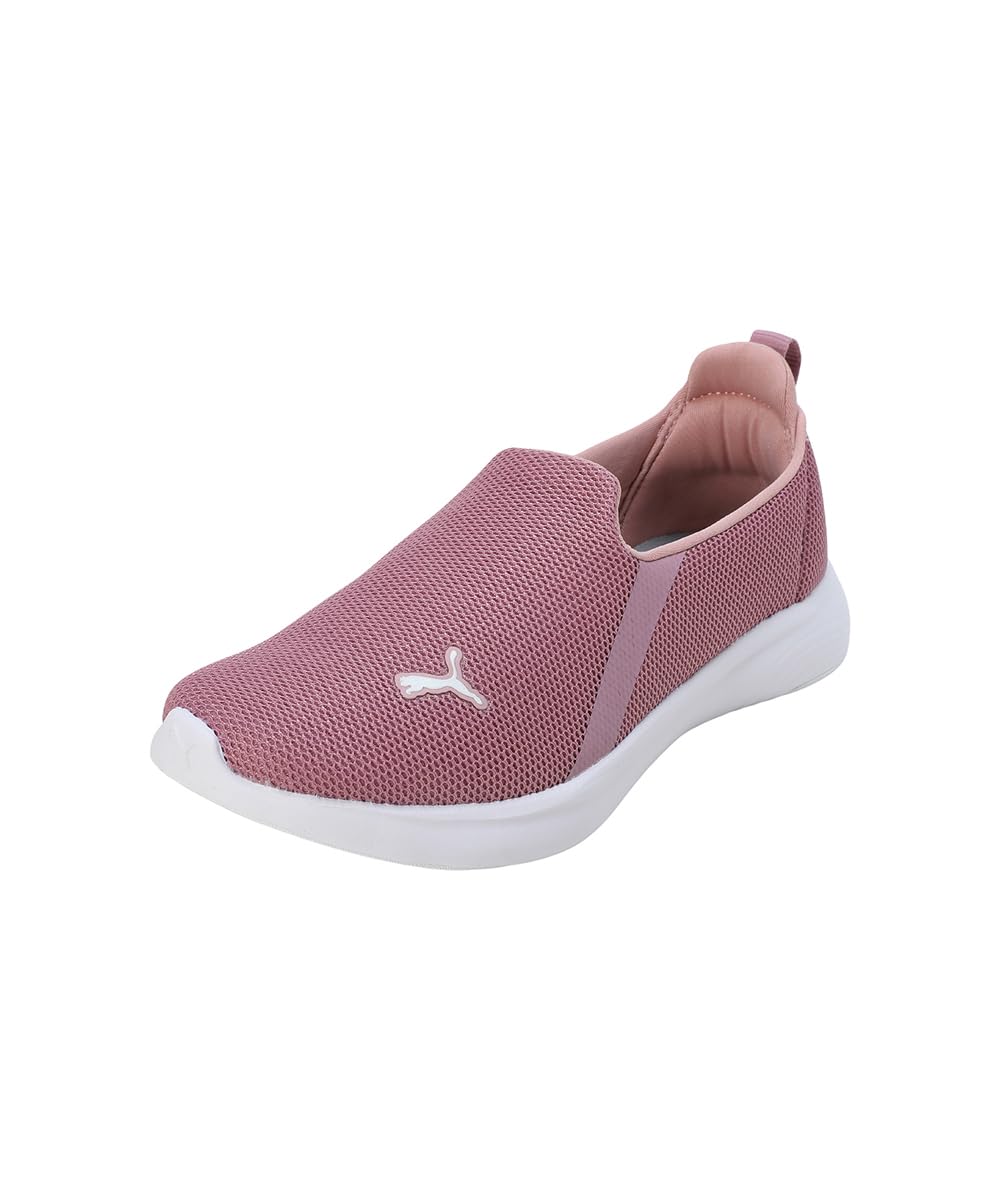 Women Pull On Running Shoes