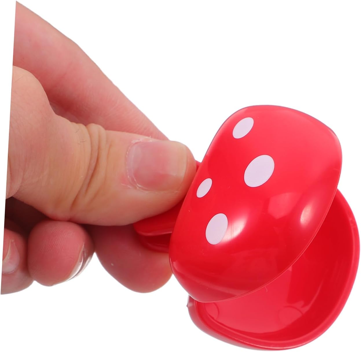 4pcs Mushroom Shaped Toothbrush Head Covers for Portable Dustproof Storage image 4