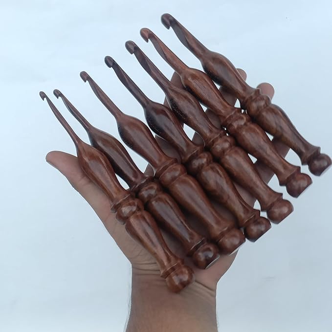 Crochets fabriqués à la main en bois avec poignée ergonomique lot de 5 pièces premium