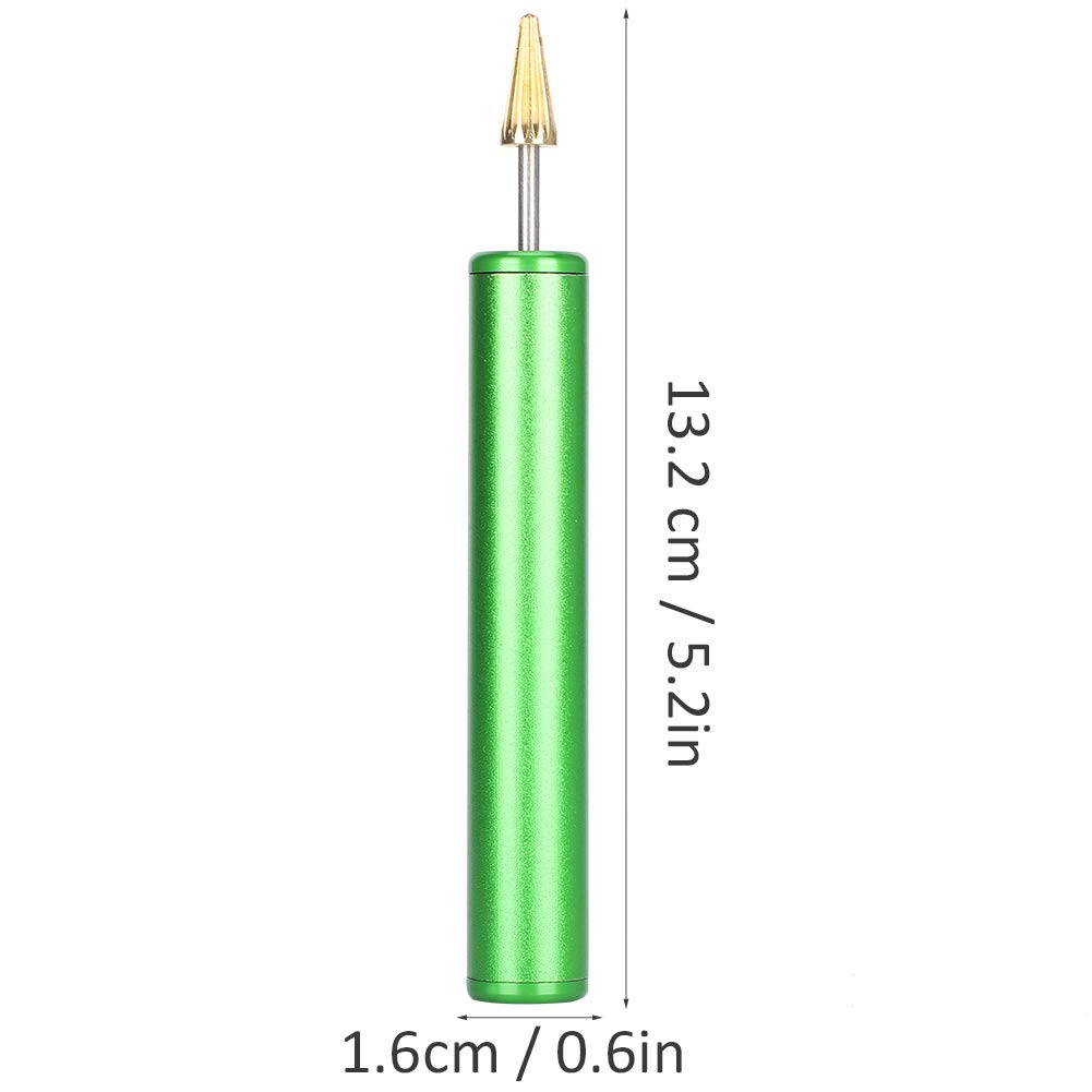 Un étui en cuir, artisanal, pour un stylo Atelier AHA - Atelier AHA Un étui en cuir, artisanal, pour un stylo Atelier AHA - Atelier AHA