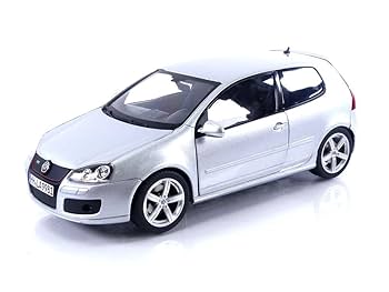 ノレブ 1/18 フォルクスワーゲン ゴルフ GTi ゴルフⅢ Amazon | ノレブ 1/18 フォルクスワーゲン ゴルフ GTI ピレリ