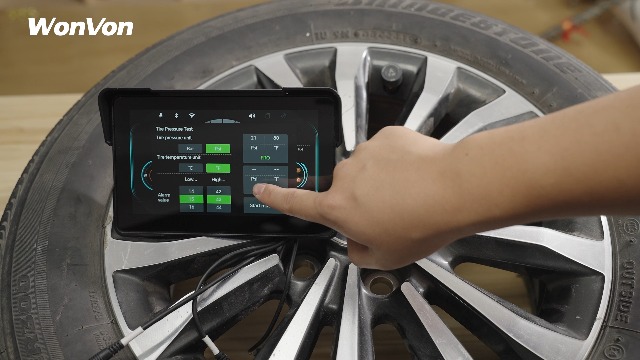 Amazon.com: WonVon Motorcycle CarPlay Screen with Android Auto
