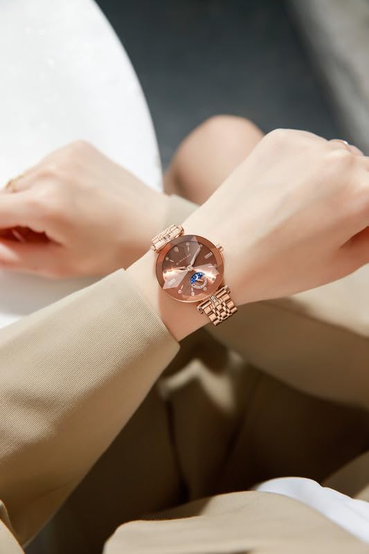 Image of Giordano Premium Watch for Women - Elegant Round Cut Glass Dial with Stainless Steel Strap & Quartz Movement