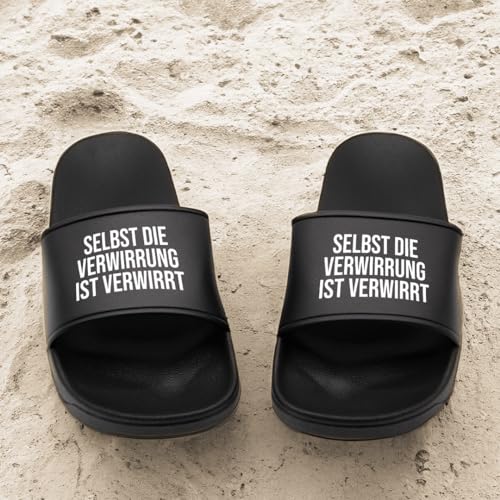 Prozente Momente Selbst die Verwirrung ist verwirrt Badelatschen | Slipper | Schlappen | Hausschuhe | Pantoletten | Unisex | Lustige Sprüche | Party | rutschfest | Schwarz | Größe 39