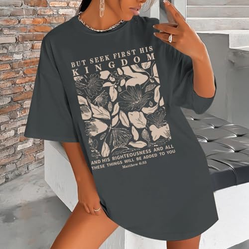 Oversized Christian Faith Shirts for Women Jesus Bible Verse Tshirts Wildflower Floral Boho Shirt Vintage Graphic Tee4