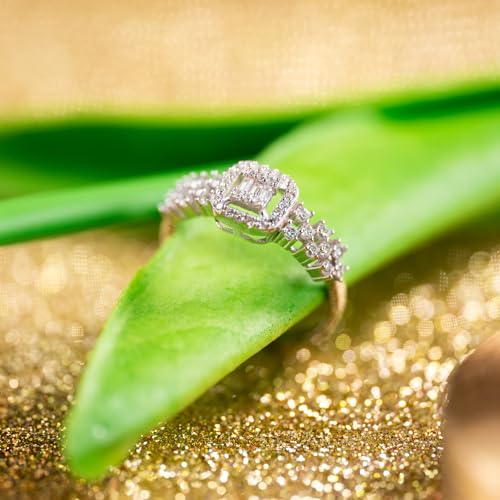 Sterling Statement Illusion Ring with Zircons, Whites Collection