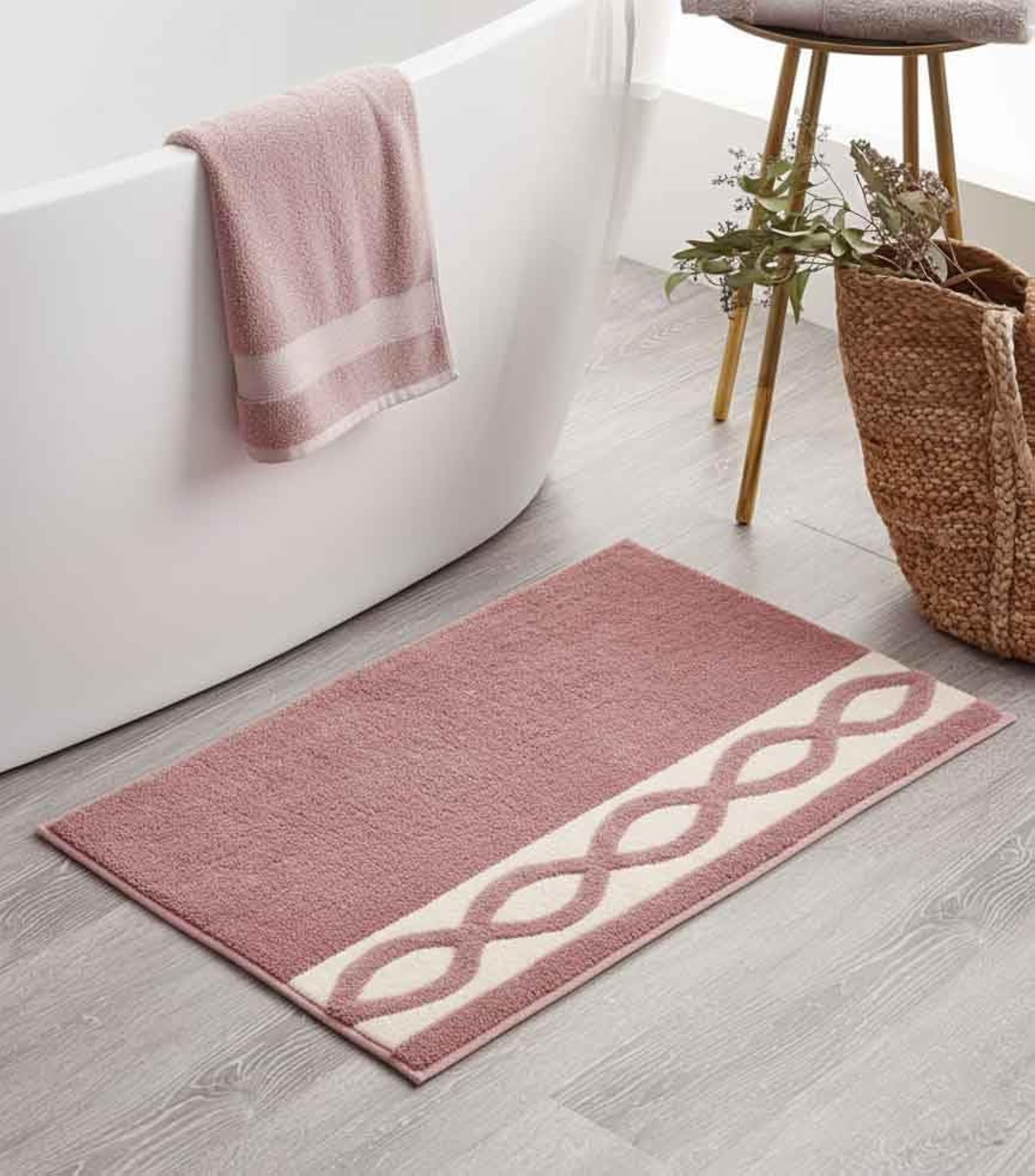 Microfiber Bathmat with Infinity Chain Pattern, Non-Slip