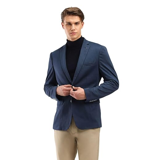 25 Old Money Outfits for Men: Timeless Style Guide Navy Blazer