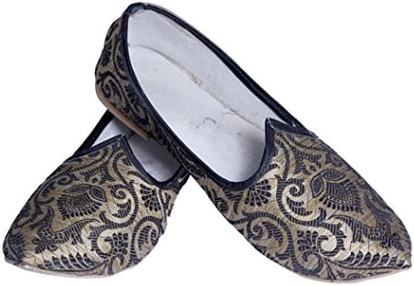 Brocade Fabric Black Print Simple Mojari Juti