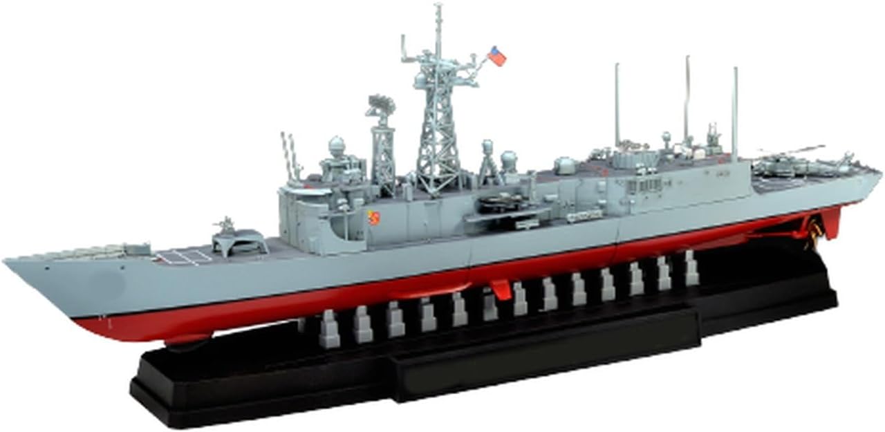 AFV Club SE70007 1/700 USA Oliver Hazard Perry Class Missile Frigate Full Hull Model Plastic Model