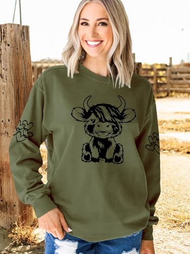Women Highland Cow Sweatshirt Cute Cowgirl Gift Christmas Farm Sweatshirt Ribbon Long Sleeve Shirts