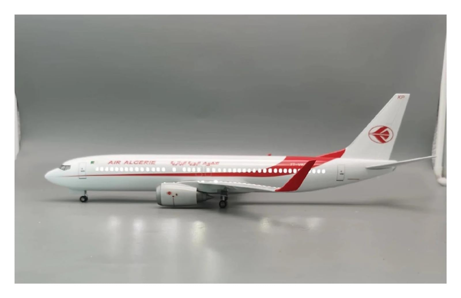 Odlewane zabawki samolotowe w skali 1/85 dla B737-800 Algerie Model samolotu stojak wystawowy model samolotu kolekcjonerskiego samolot T wyświetlacz biurkowy samolot do zbierania i wyświetlania (ze
