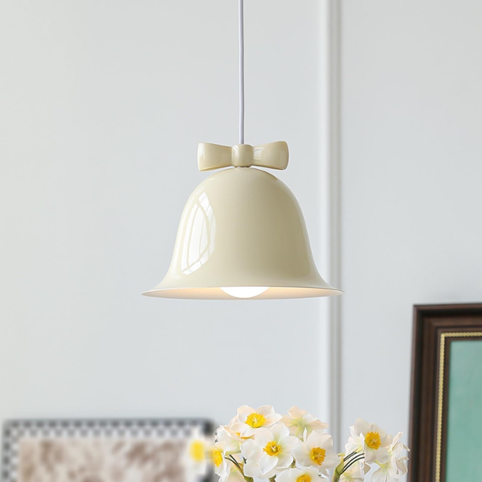 Bell Bow lampa wisząca z metalowym kloszem, urocza lampa wisząca, ciepła