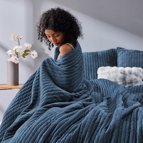 Image of Wonderful Velvet Quilt Set, Queen Size Blue Soft Fluff Texture Coverlet with Shams, Channel Stitched Pattern, All-Season Use, Versatile Lightweight Bedspread for Bedroom Adults Teens Kids,94 inchx94 inch