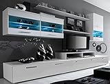 Acabado en melamina de calidad, estructura color blanco mate, frontales MDF color blanco brillo lacado, tu salón adoptara luminosidad y a la vez un toque de contraste, ideal para cualquier estilo de sala de estar.