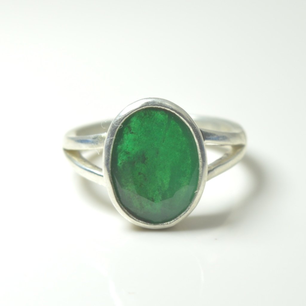 55Carat Unisex NA plata de ley talla ovalada verde esmeralda