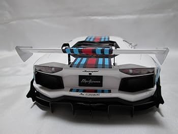 Amazon | オートアート 1/18 ランボルギーニ アウ゛ェンタドール