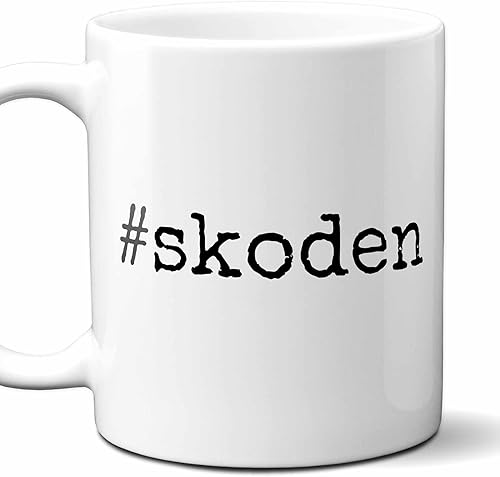 #skoden - Divertida taza de hashtag indio norteamericano. Indígena divertido dicho tribal reservación NDN Rez Life mercancía regalo para hombres y