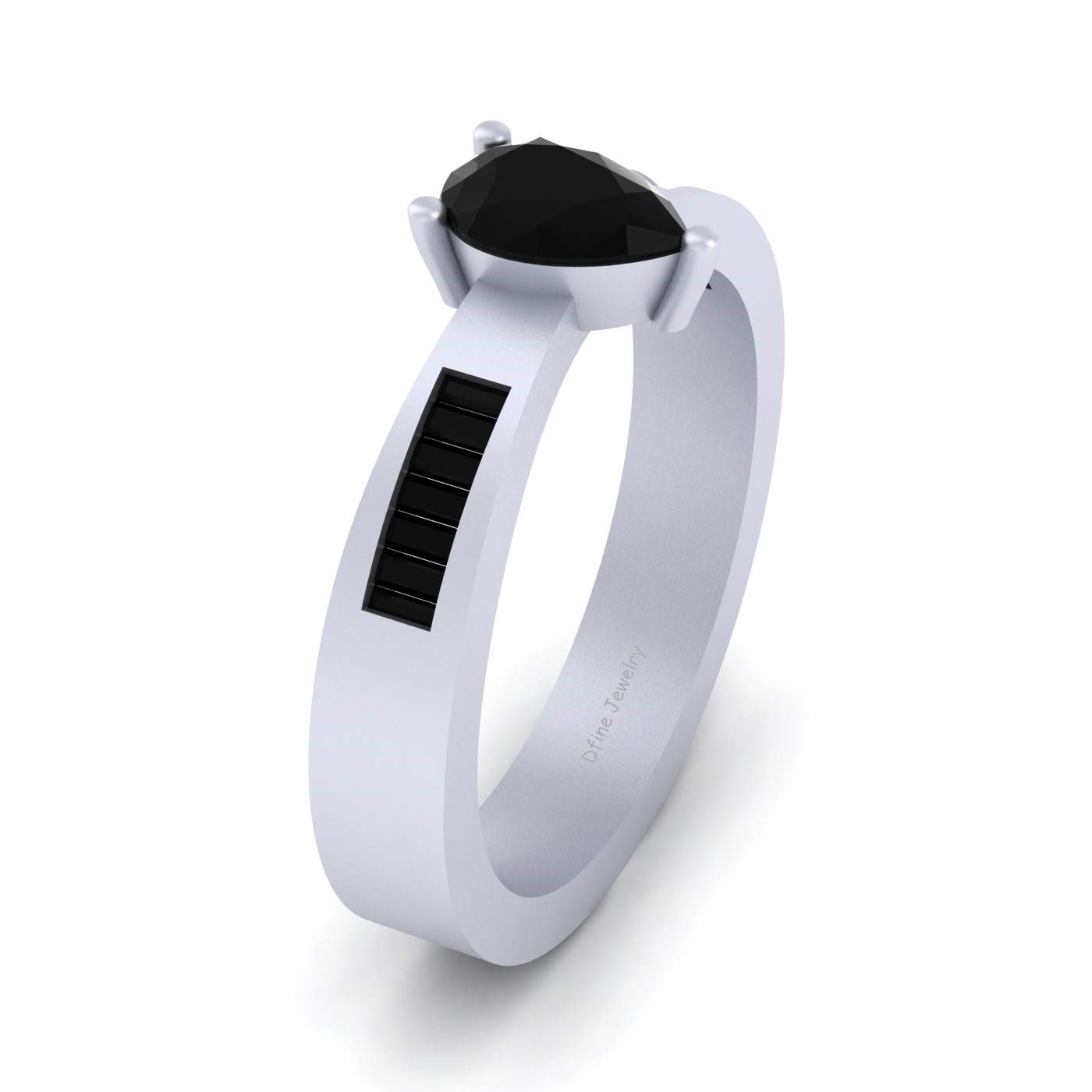 Diamant noir bague poire en argent sterling pour sublimer vos tenues de soirée chic