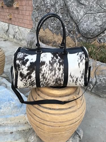 Generic Cowhide Duffel Bag for Men and Women,Weekend for Travel Enthusiasts Unique Wanderlust"" (black and white), sh09993