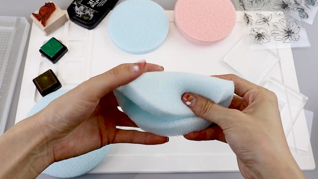 Briartw 4 Pcs/Set Stamp Scrubber,Blue Stamp Cleaning Sponge,Ink Removing Tool,Applicable To Clean Clear Stamp,Acrylic Blocks,Red Rubber Stamps,Stamp Positioners,Work Surface