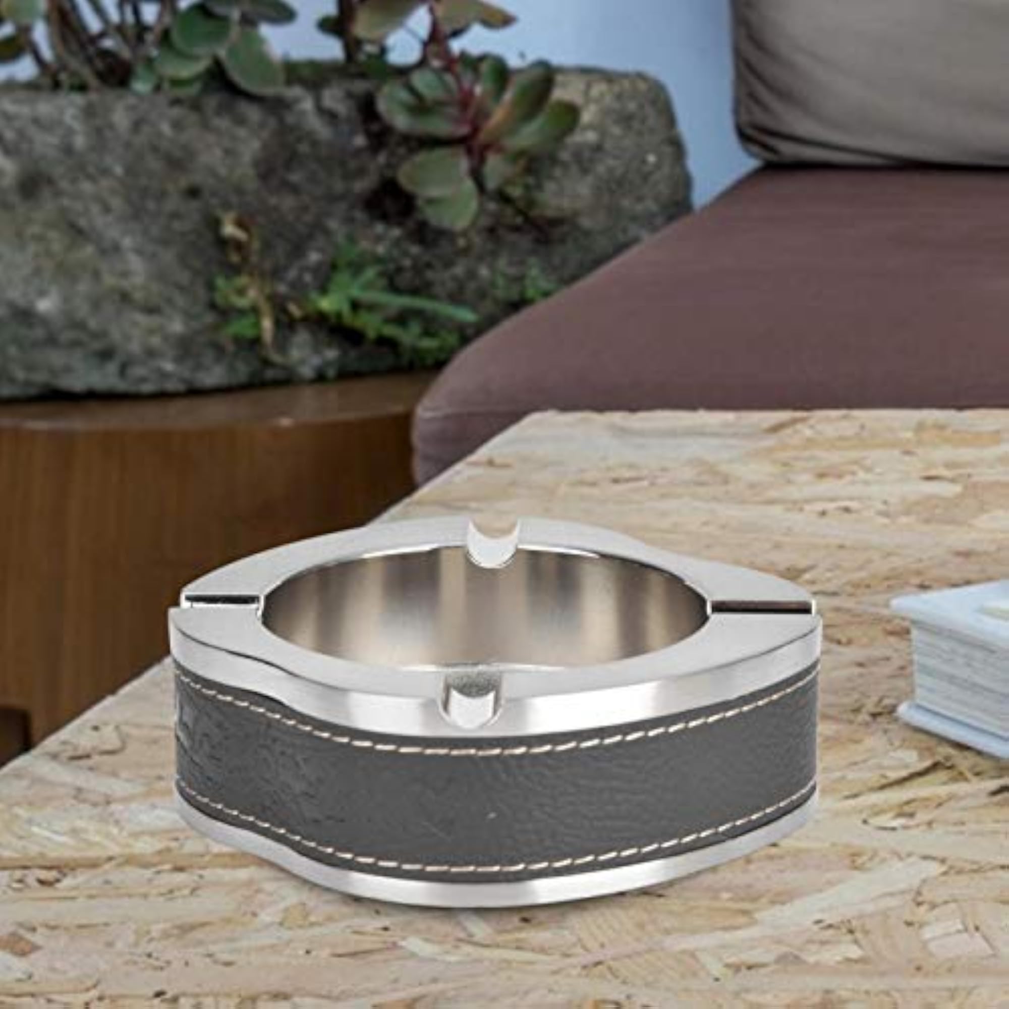 PU Leather Ashtray, Durable and Delicate