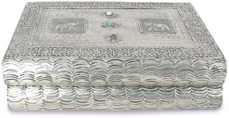 Novica - Joyero de madera de mango con diseño de elefante