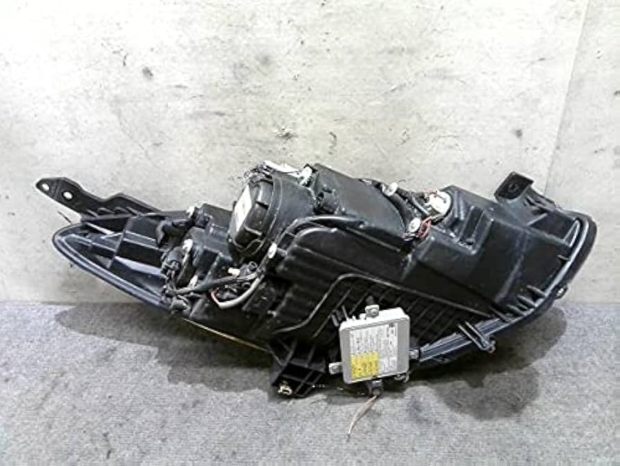 Amazon | マツダ デミオ DE5FS 左ﾍｯﾄﾞﾗﾝﾌﾟASSY D652-51-041G