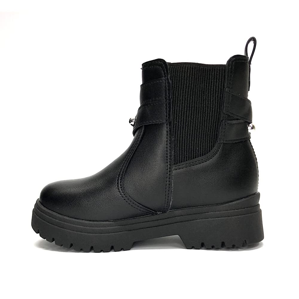 Bota Cano Curto Infantil Menina Molekinha 2179.202 Preto em promoção! Veja a oferta e mais achadinhos de Botas & Galochas Infantis 9 Hoje é o melhor dia para comprar Bota Cano Curto Infantil Menina Molekinha 2179.202 Preto com aquele preço maroto! Promoção! Aproveite a oferta! 9