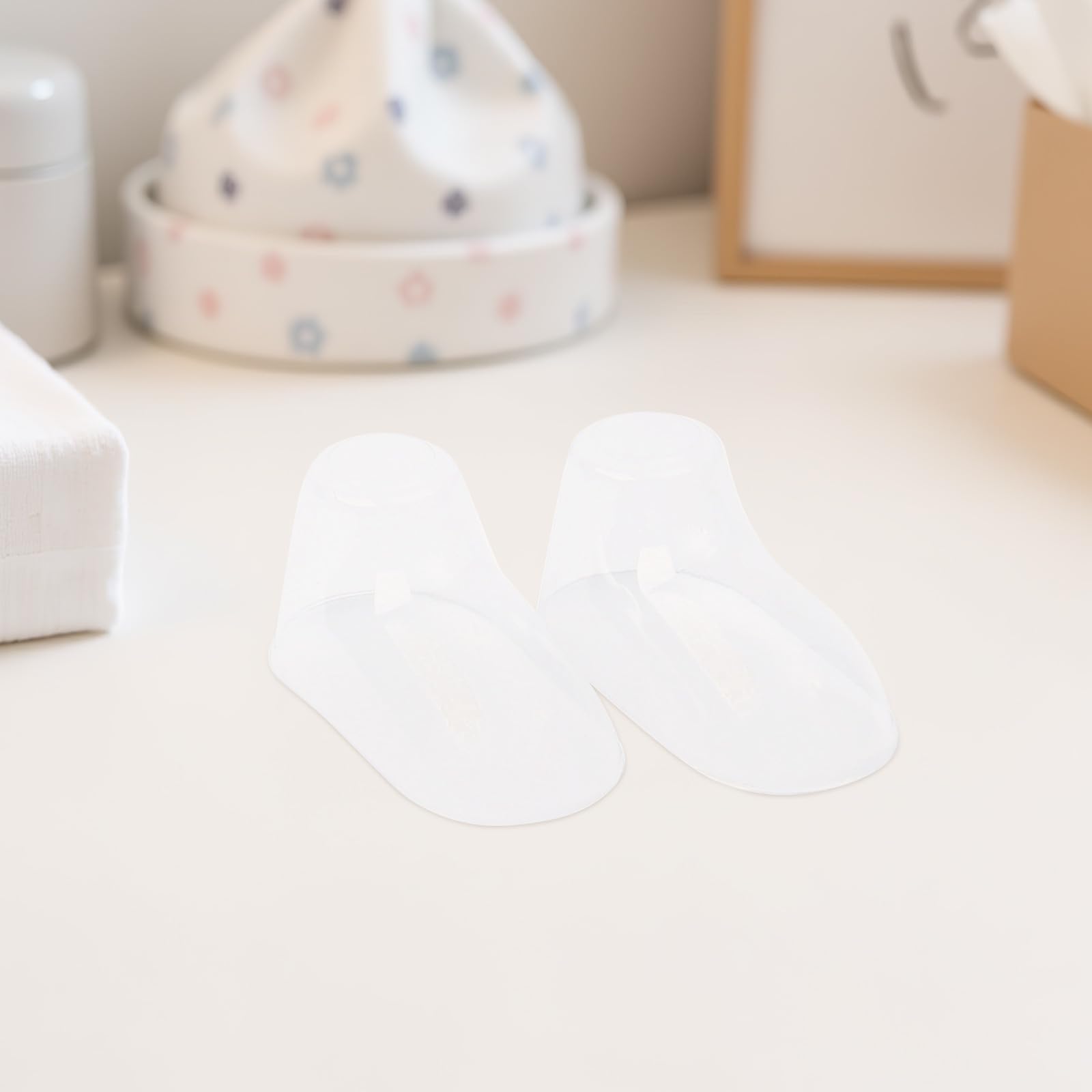100 Stück Pvc Kunststoff Babysocken Präsentationsständer für Kleinkinderschuhe mit Schuhformhalter zur Schuhformbewahrung und Vermeidung von Falten und Kleinkindbereich