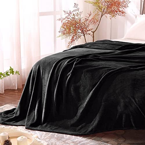 BEDELITE Fleece Blanket Black Throw for Sofa & Bed, Plush Cosy Fuzzy Blanket Single/Travel, Super Soft and Warm Fluffy Blanket for Winter and Spring, 127 x 152cm