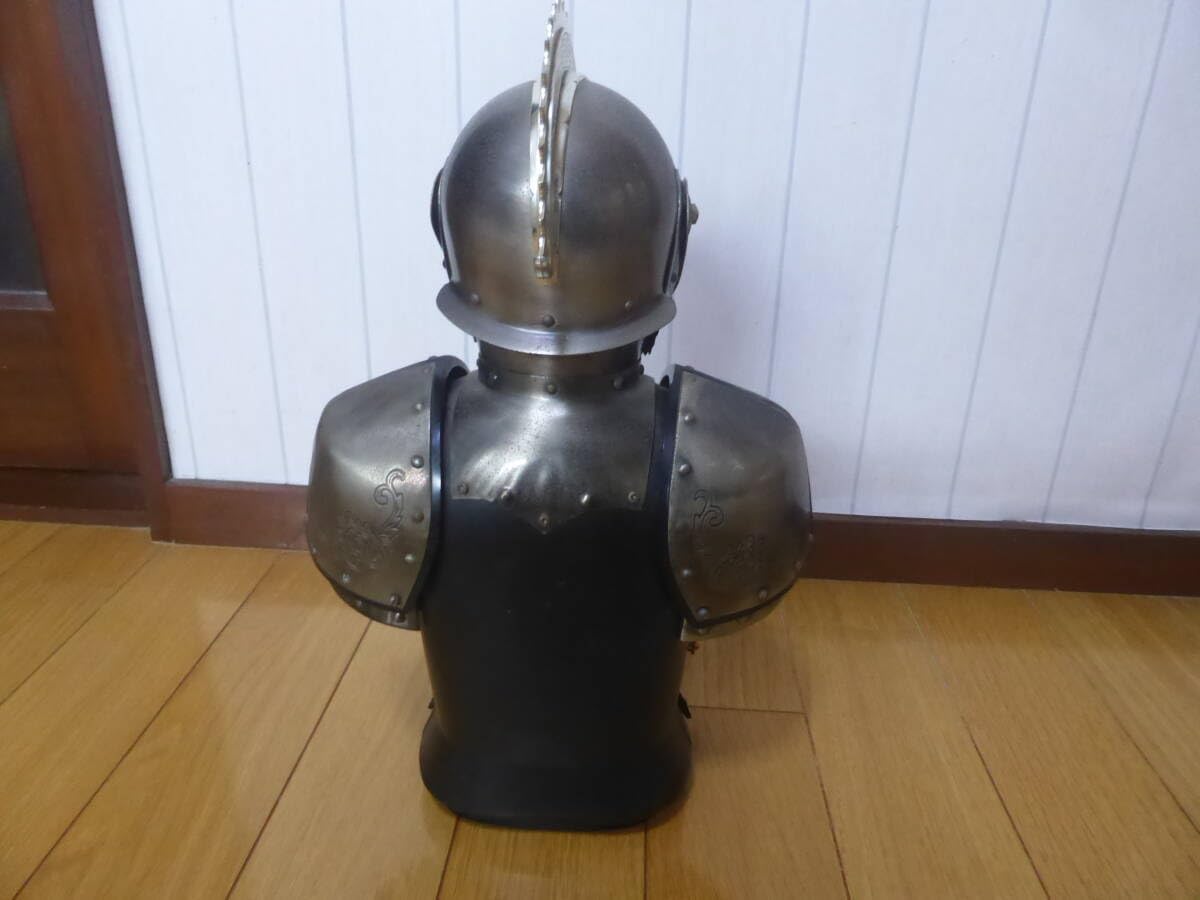 ニッカウイスキー?騎士 西洋甲冑 鎧 ショットグラス グラスセット