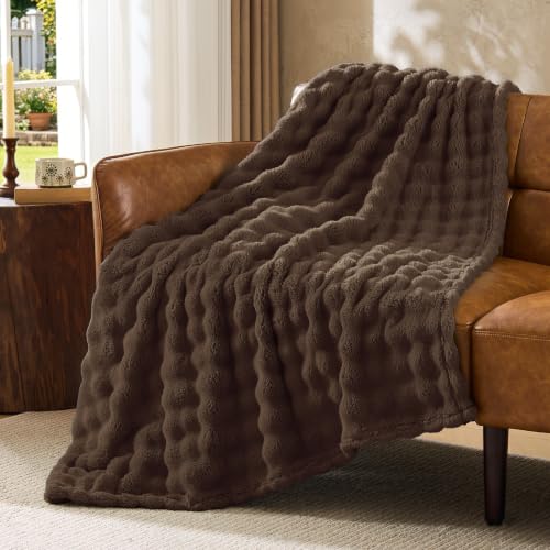 Image of BEDELITE Chocolate Brown 3D Fleece Bubble Twin Blanket for Bed, 60x80 Inch | Fluffy Throw Blanket for Couch Sofa Dorm Room Decor, Luxury Soft Warm Cozy Plush Fuzzy blankets Gift for Women, College Girls