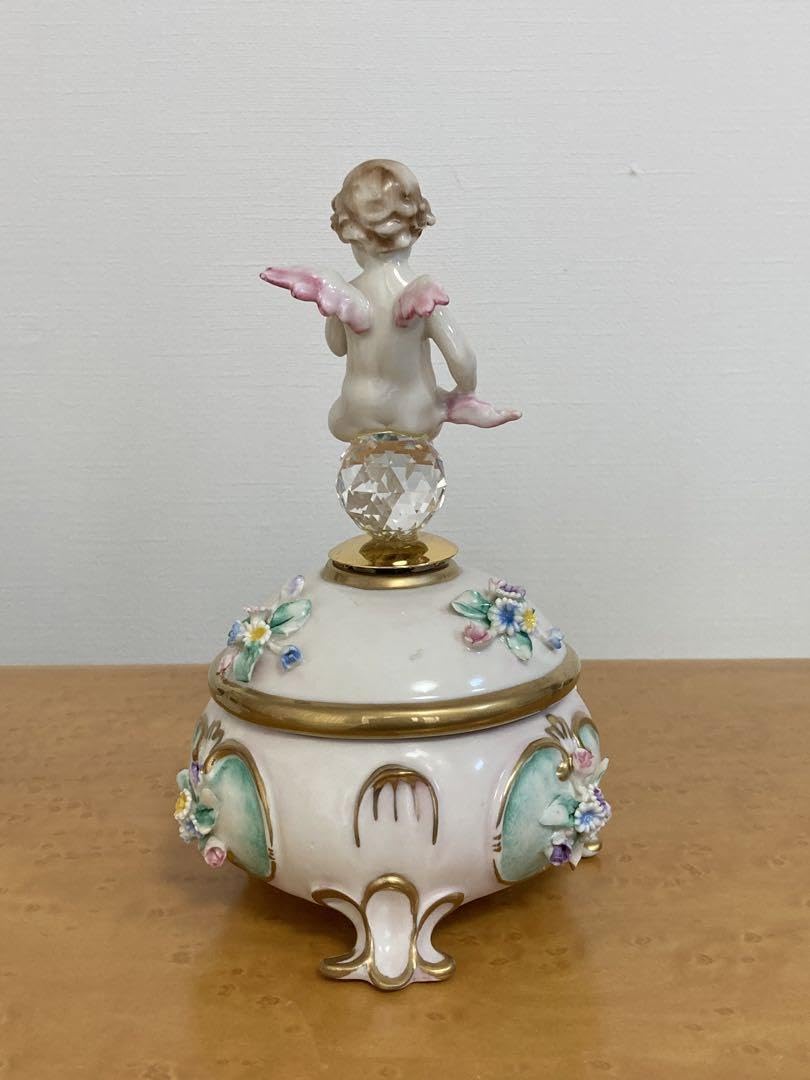 PORCELLANE VILLARI ヴィラリ イタリア製 天使の置物 VILLARI PORCELLANE VILLARI ヴィラリ イタリア製 天使の置物 VILLARI